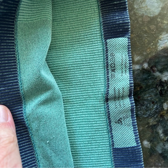 Odlo Blackcomb Evolution Base Layer moisture wicking. Ventilation. Outdoor. EUC - Picture 8 of 10